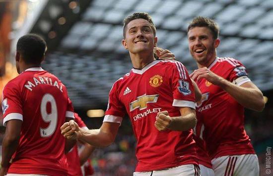 借助现代科 借助现代科